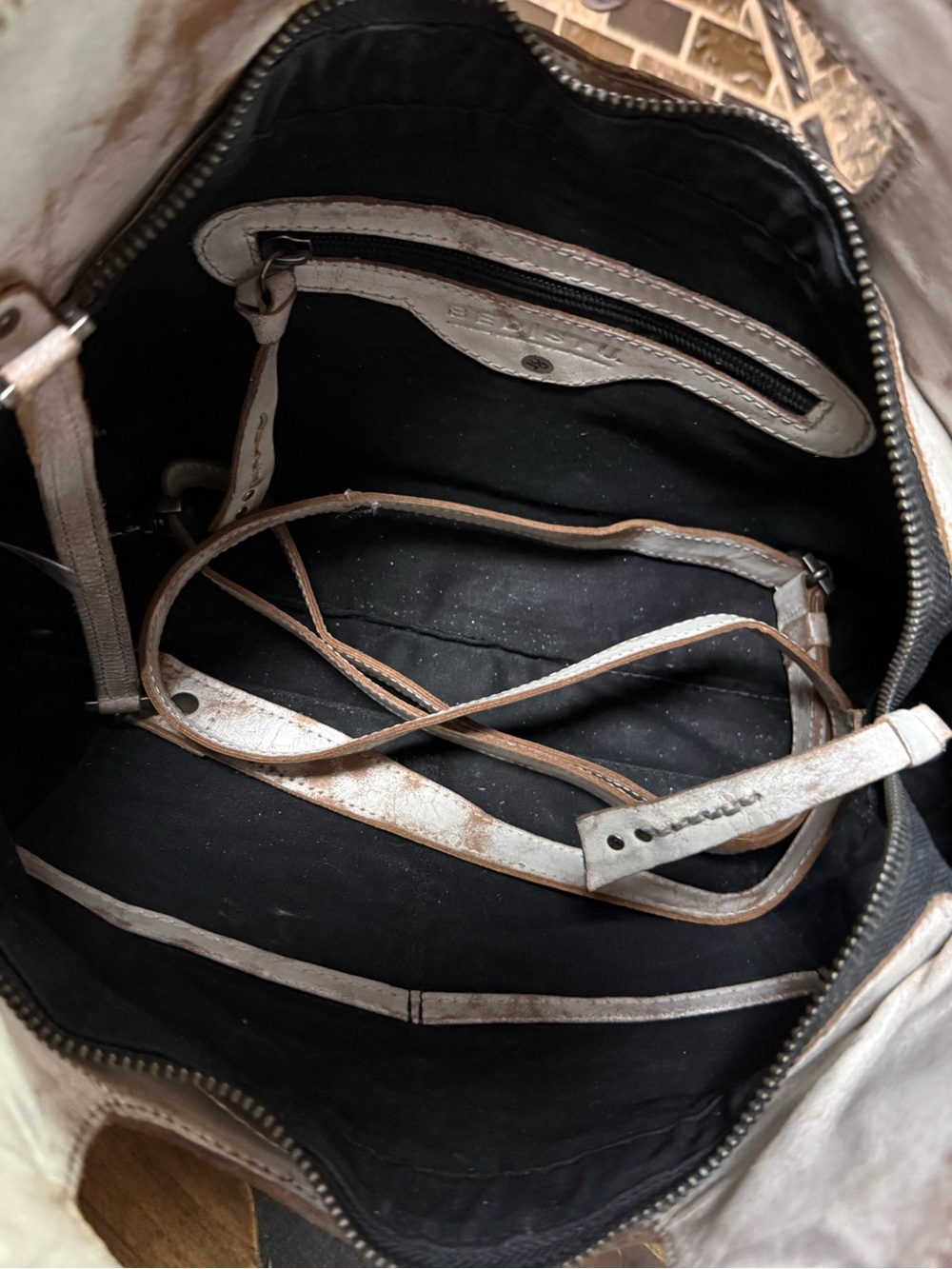 NWT BED|STU Orchid Crossbody Bag - Distressed Black & Cream Checkerboard - Picture 4 of 4